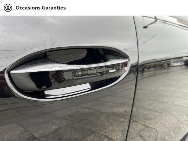 Voitures occasions VOLKSWAGEN T-ROC R-Line Paris