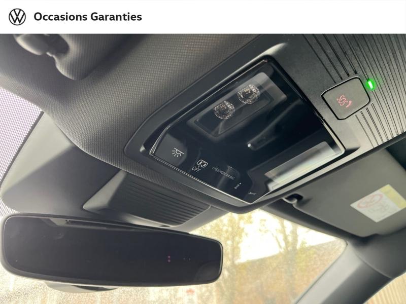 Voitures occasions VOLKSWAGEN T-ROC R-Line Paris