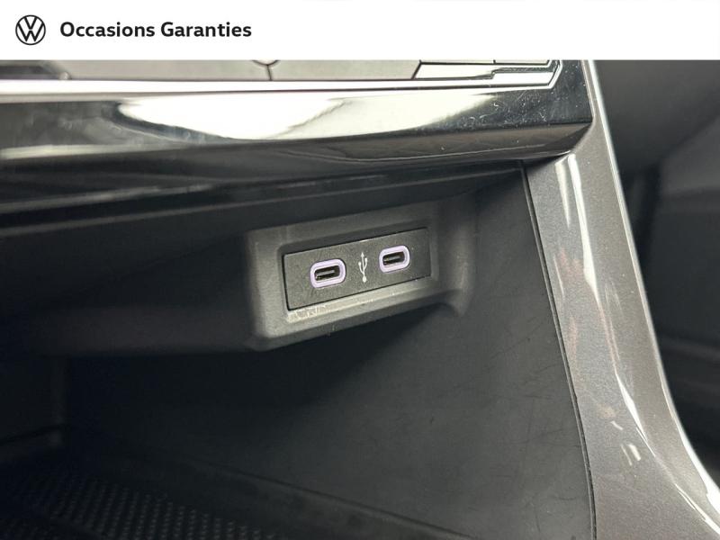 Voitures occasions VOLKSWAGEN T-CROSS Carat Paris