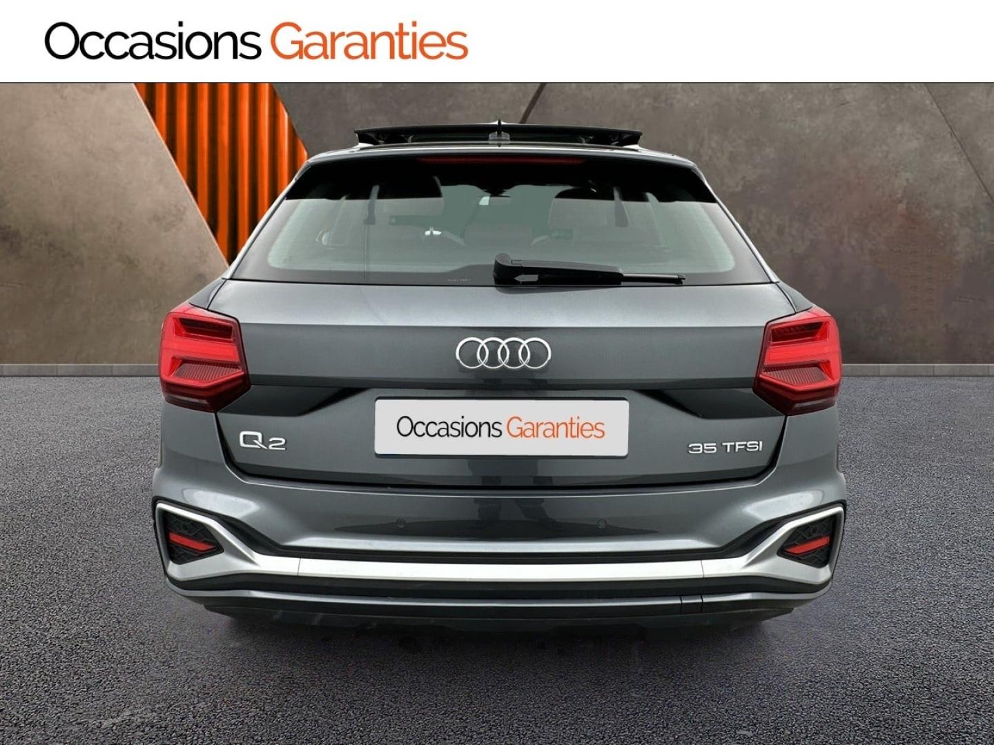 Voitures occasions Audi Q2 S line Paris