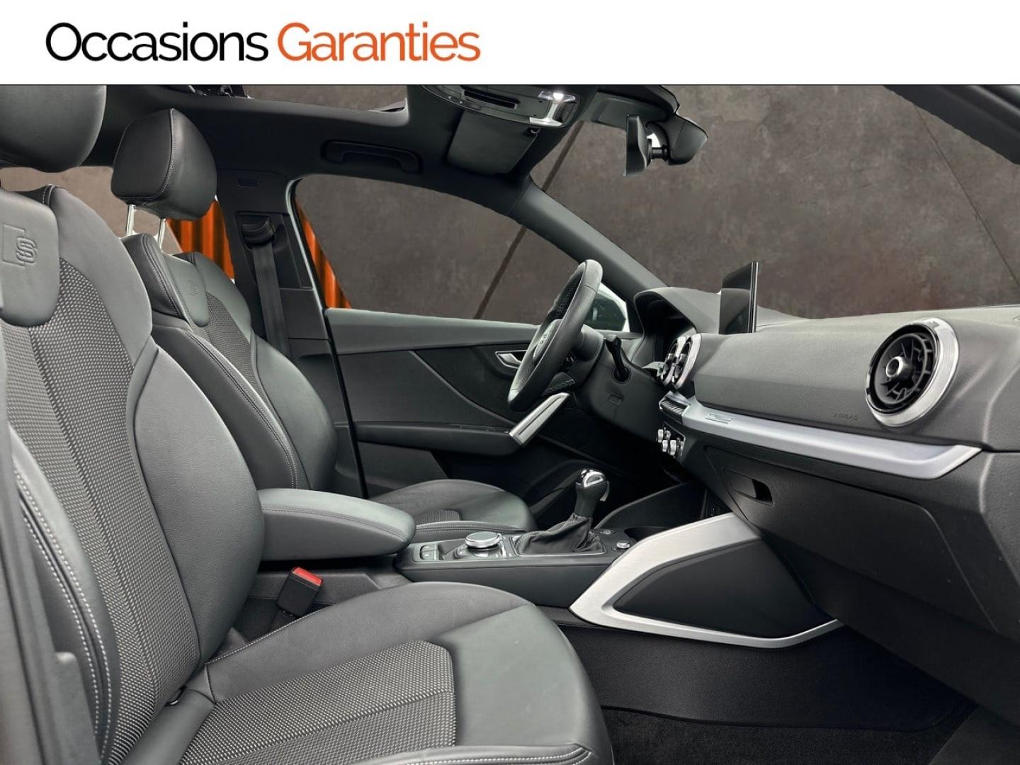 Voitures occasions Audi Q2 S line Paris