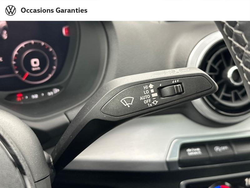 Voitures occasions Audi Q2 S line Paris
