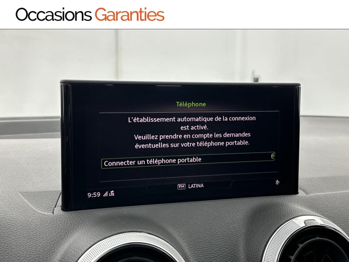 Voitures occasions Audi Q2 S line Paris