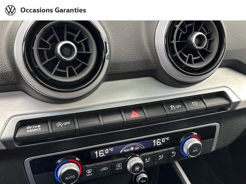 Voitures occasions Audi Q2 S line Paris