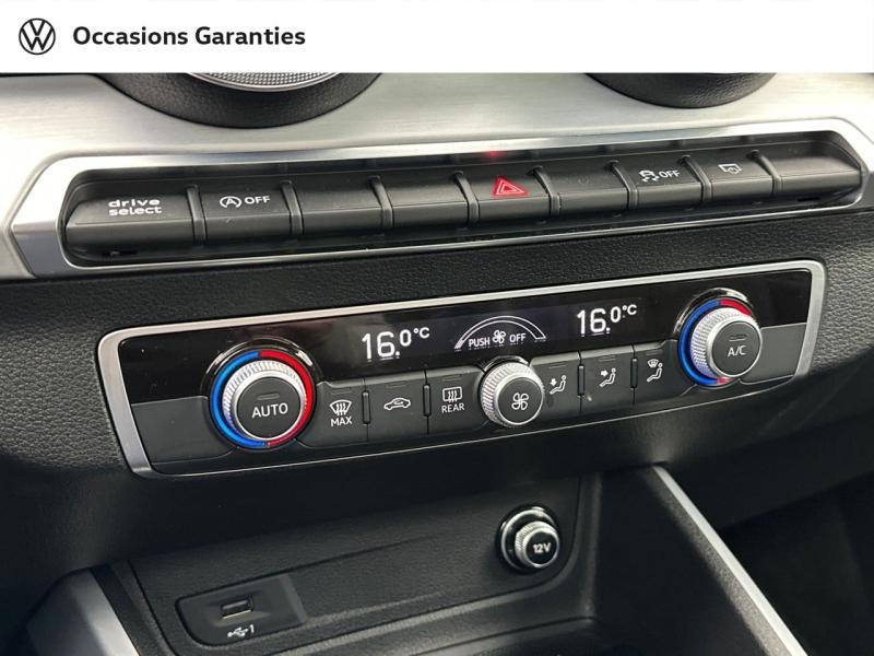 Voitures occasions Audi Q2 S line Paris