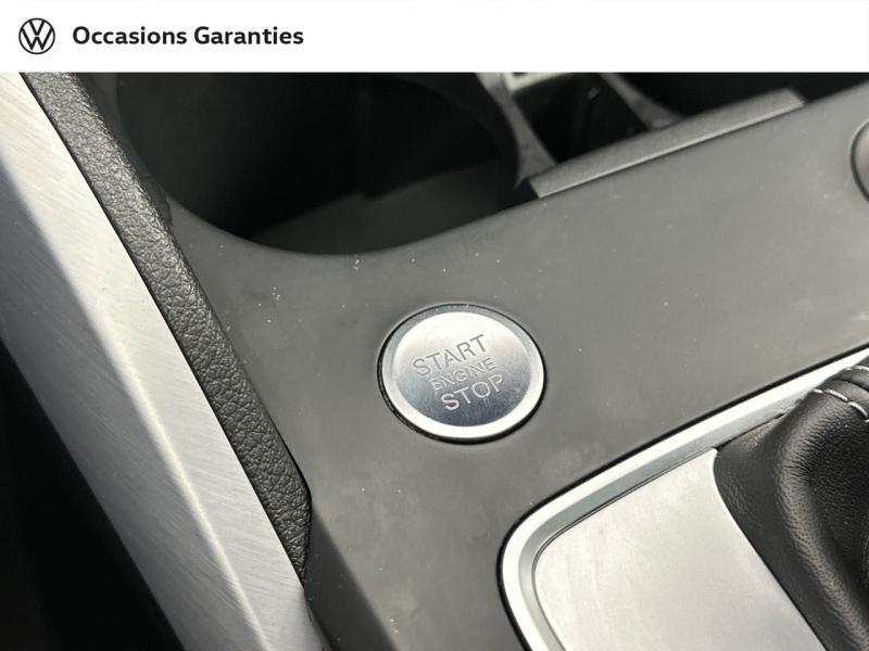 Voitures occasions Audi Q2 S line Paris