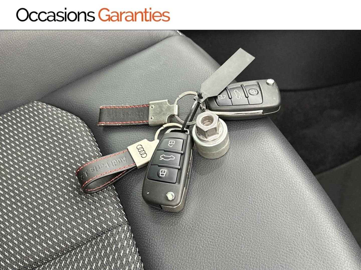 Voitures occasions Audi Q2 S line Paris