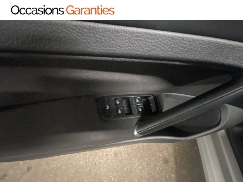 Voitures occasions VOLKSWAGEN GOLF Confortline Paris