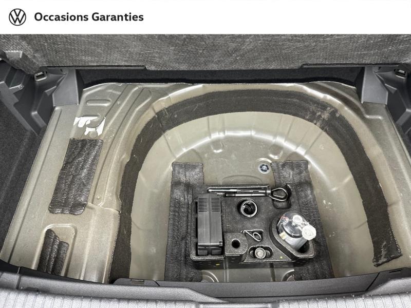 Voitures occasions VOLKSWAGEN T-CROSS Carat Paris