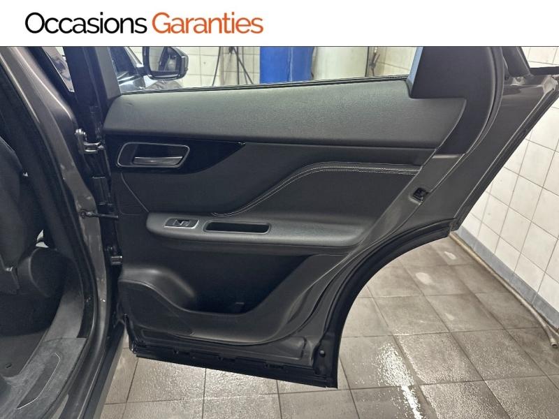 Voitures occasions JAGUAR F-PACE R-Sport Paris