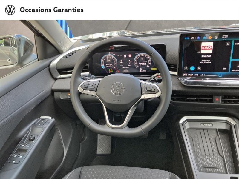Voitures occasions VOLKSWAGEN T-ROC Life Paris