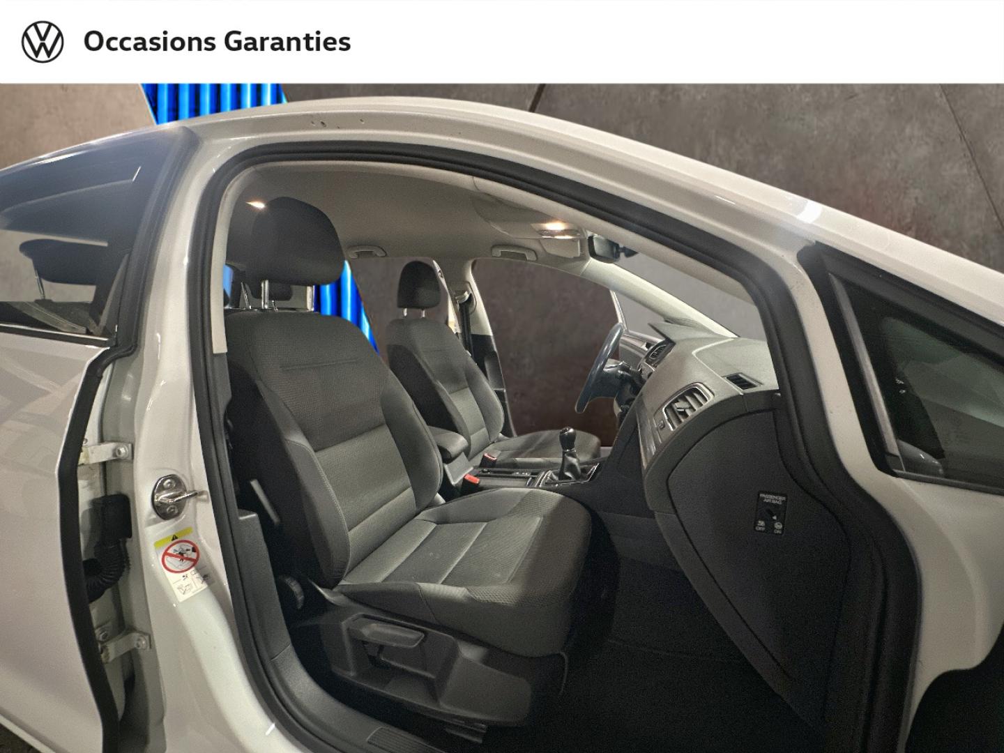 Voitures occasions VOLKSWAGEN GOLF First Edition Paris