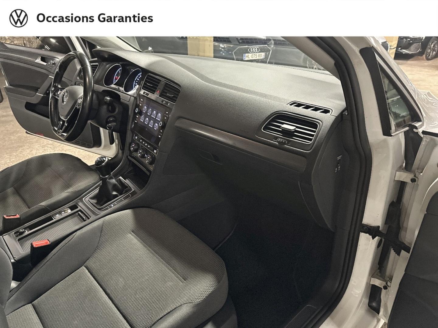 Voitures occasions VOLKSWAGEN GOLF First Edition Paris