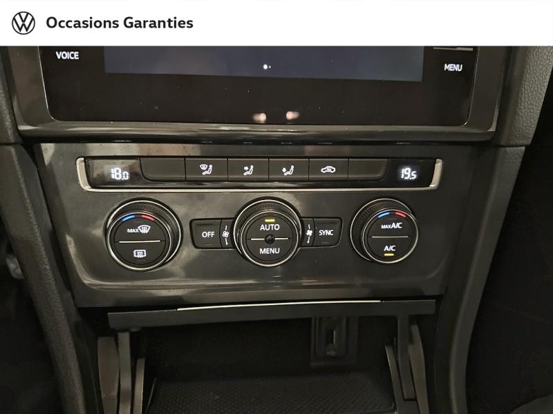 Voitures occasions VOLKSWAGEN GOLF First Edition Paris