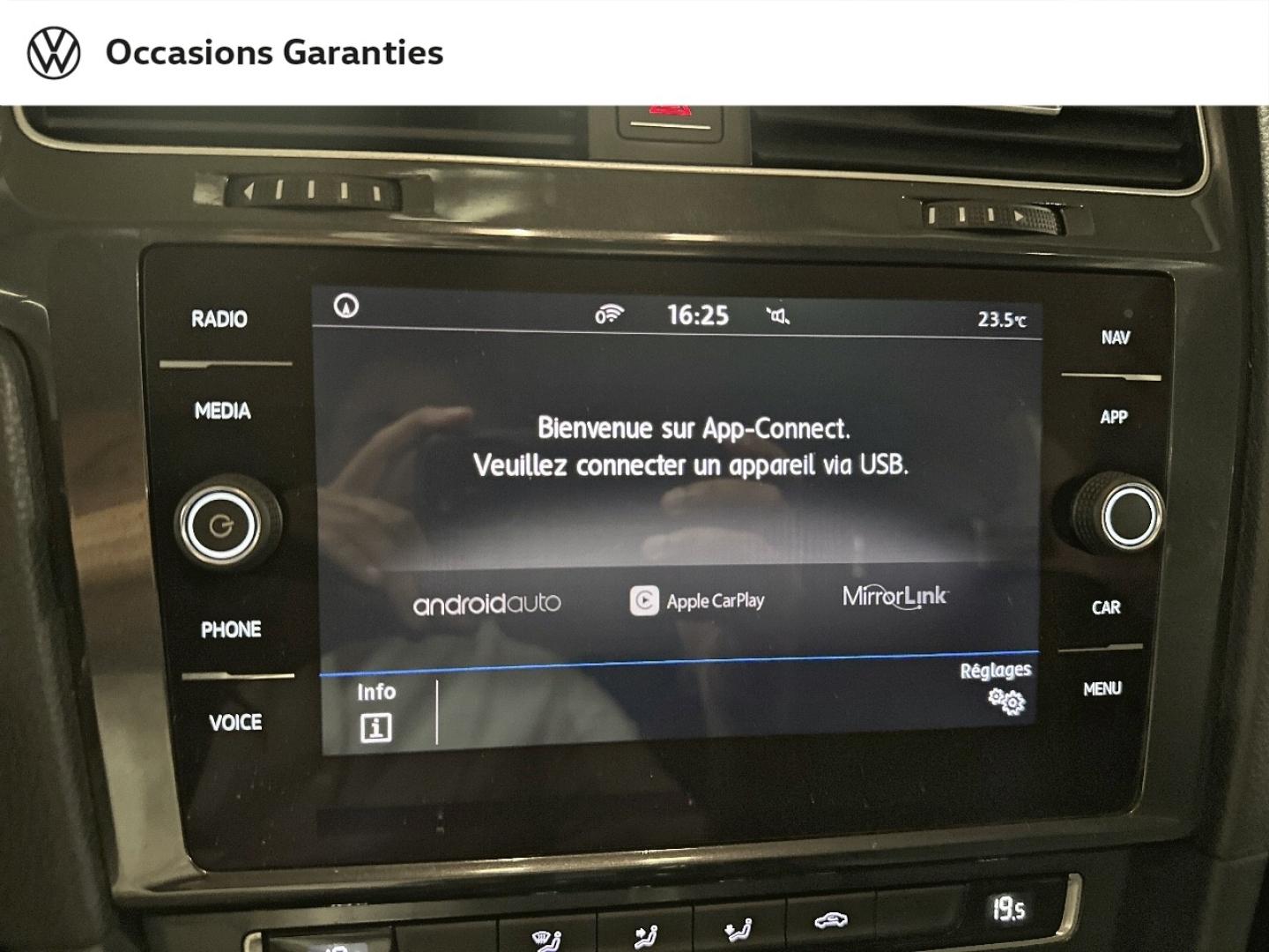 Voitures occasions VOLKSWAGEN GOLF First Edition Paris