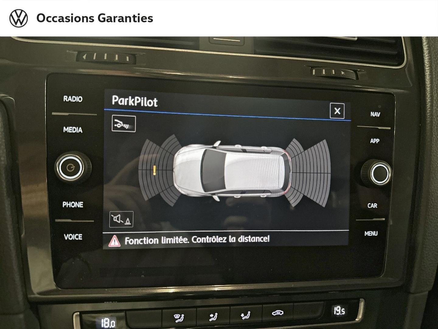 Voitures occasions VOLKSWAGEN GOLF First Edition Paris