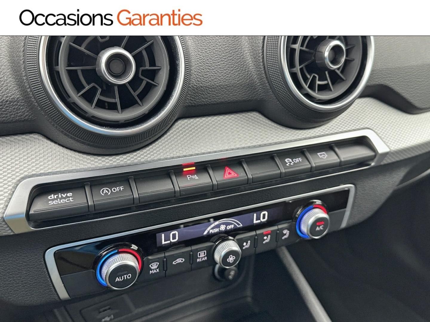 Voitures occasions Audi Q2 Business line Paris