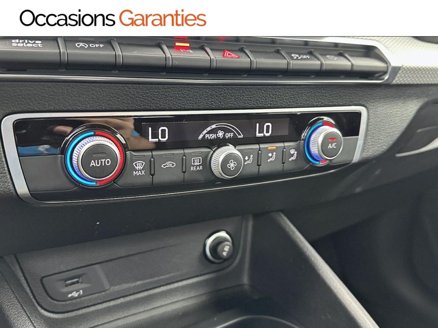 Voitures occasions Audi Q2 Business line Paris