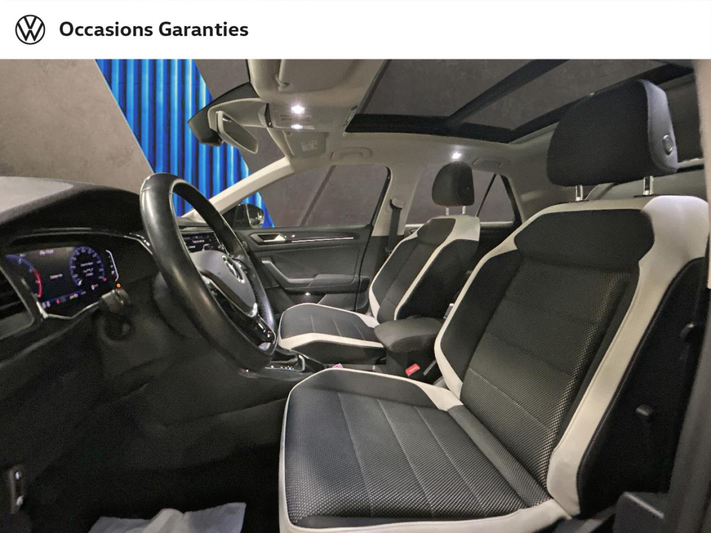 Voitures occasions VOLKSWAGEN T-ROC Carat Paris