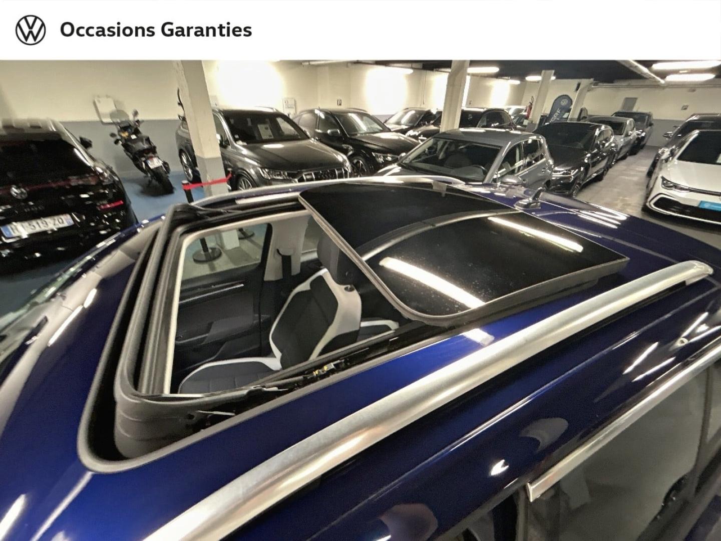 Voitures occasions VOLKSWAGEN T-ROC Carat Paris