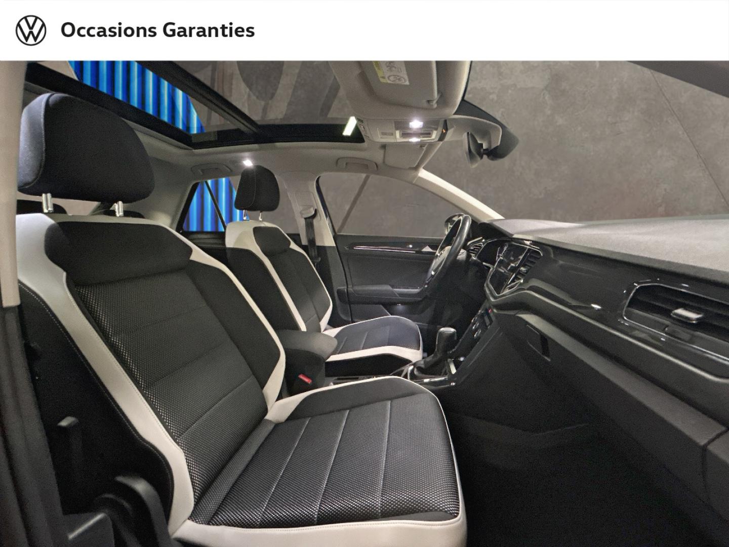 Voitures occasions VOLKSWAGEN T-ROC Carat Paris