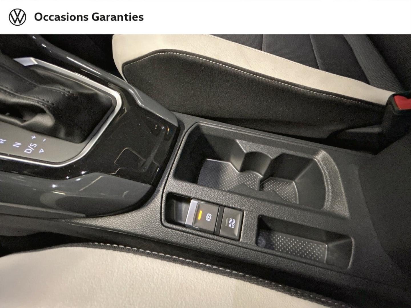 Voitures occasions VOLKSWAGEN T-ROC Carat Paris
