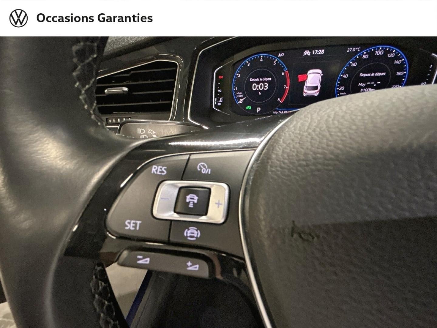 Voitures occasions VOLKSWAGEN T-ROC Carat Paris