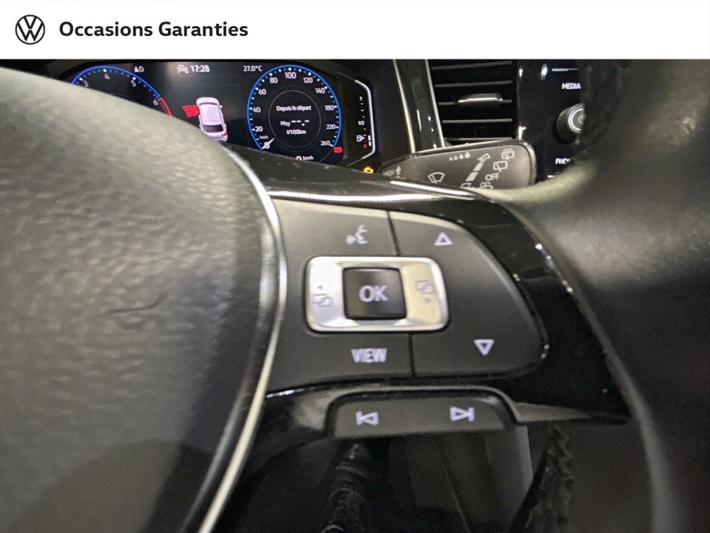 Voitures occasions VOLKSWAGEN T-ROC Carat Paris