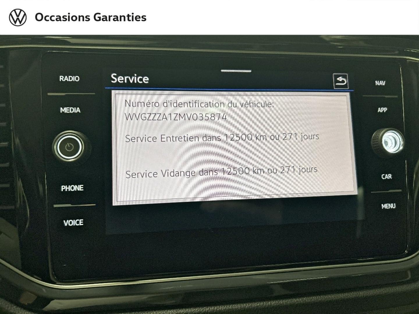 Voitures occasions VOLKSWAGEN T-ROC Carat Paris