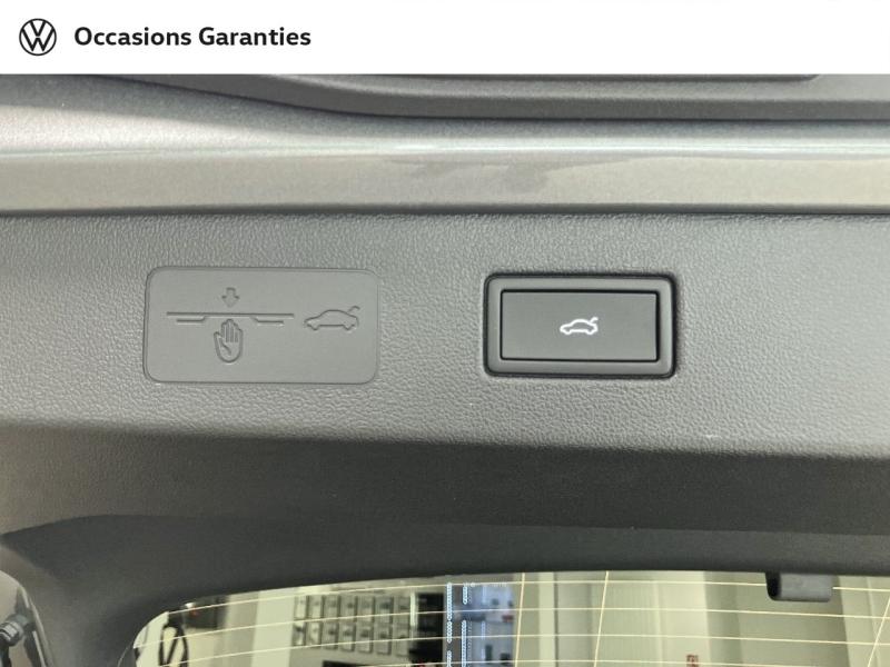 Voitures occasions VOLKSWAGEN T-ROC Style Paris