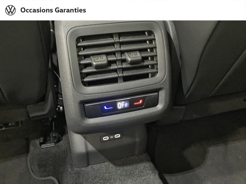 Voitures occasions VOLKSWAGEN T-ROC Style Paris