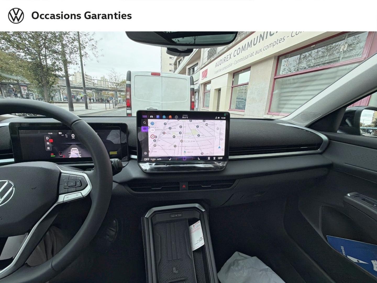 Voitures occasions VOLKSWAGEN T-ROC Style Paris