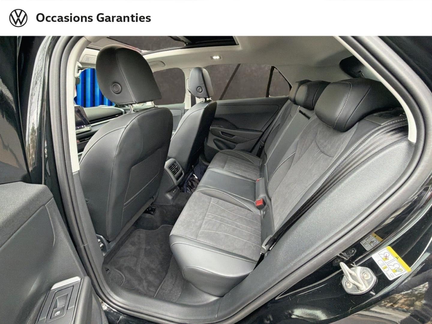 Voitures occasions VOLKSWAGEN T-ROC Style Paris