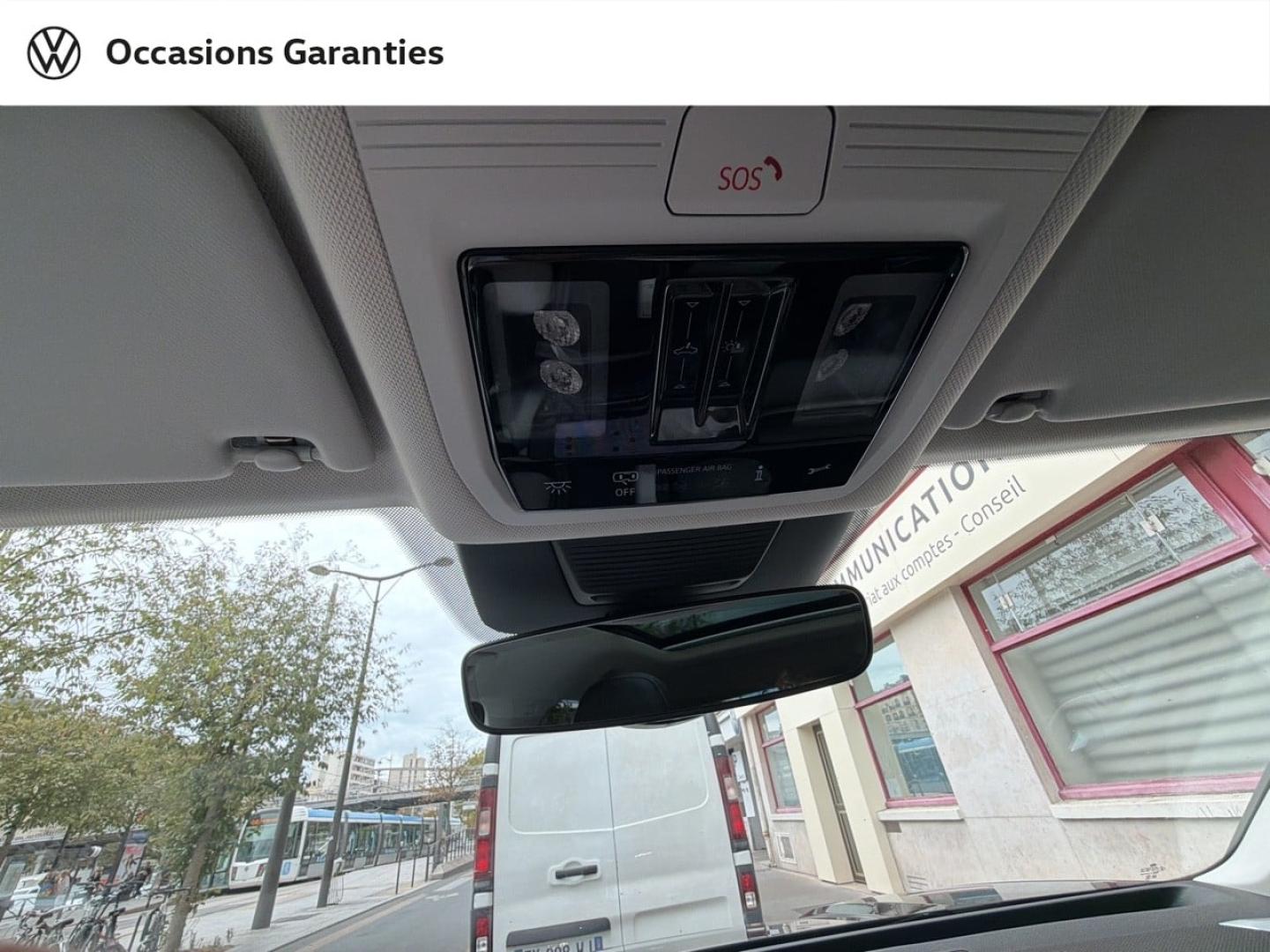 Voitures occasions VOLKSWAGEN T-ROC Style Paris