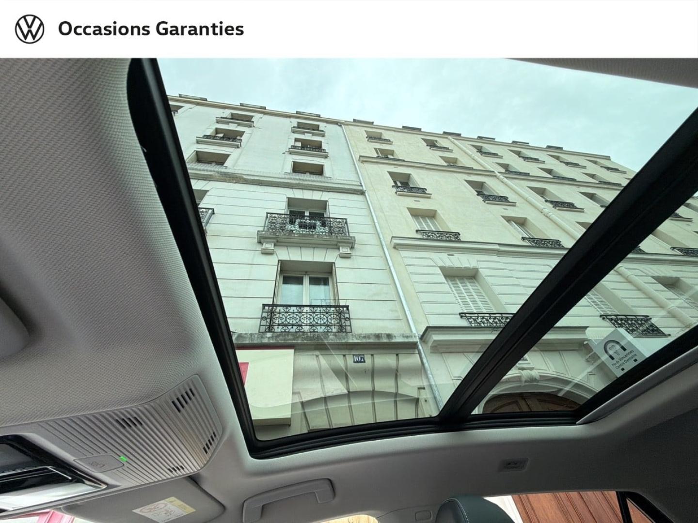 Voitures occasions VOLKSWAGEN T-ROC Style Paris