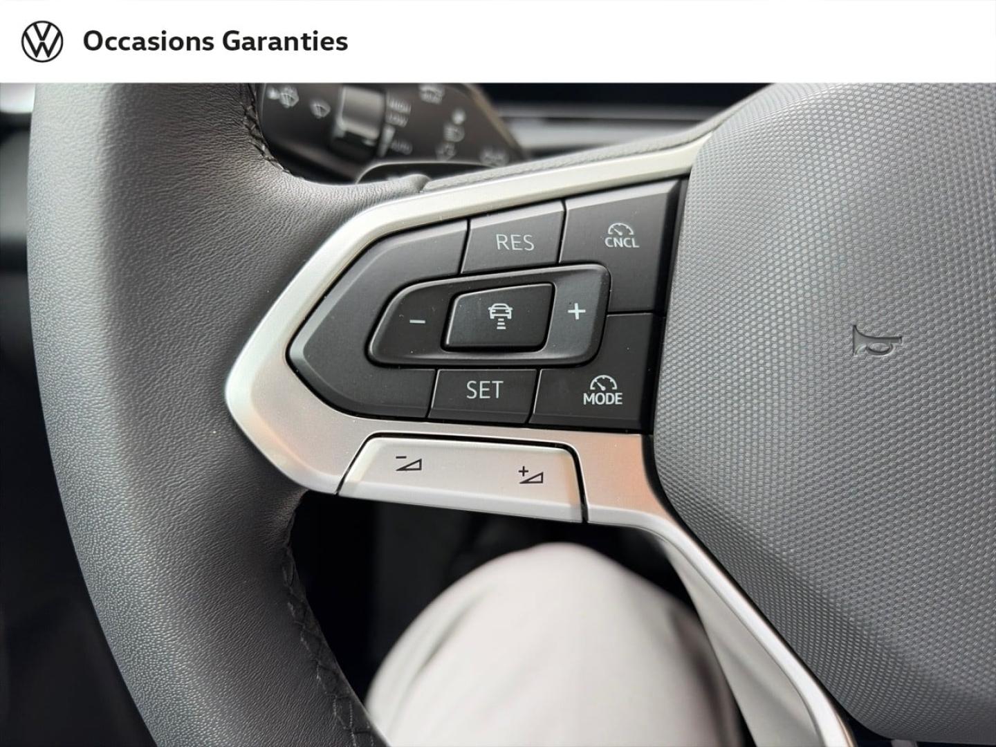 Voitures occasions VOLKSWAGEN T-ROC Style Paris