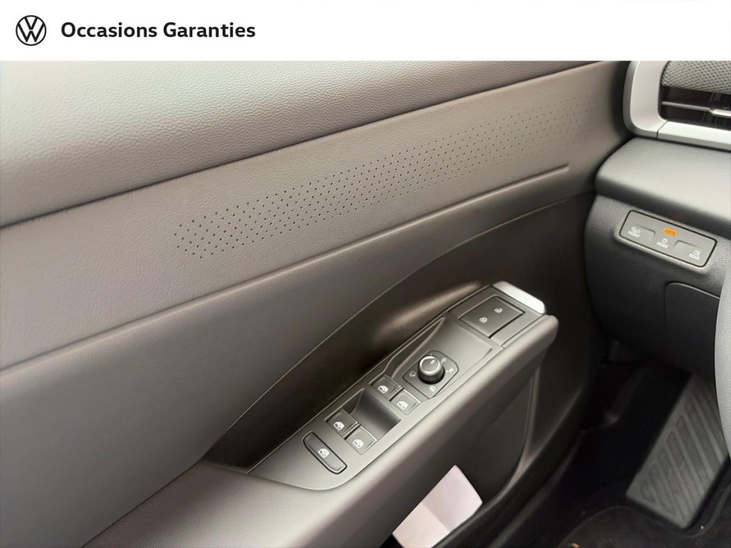 Voitures occasions VOLKSWAGEN T-ROC Style Paris