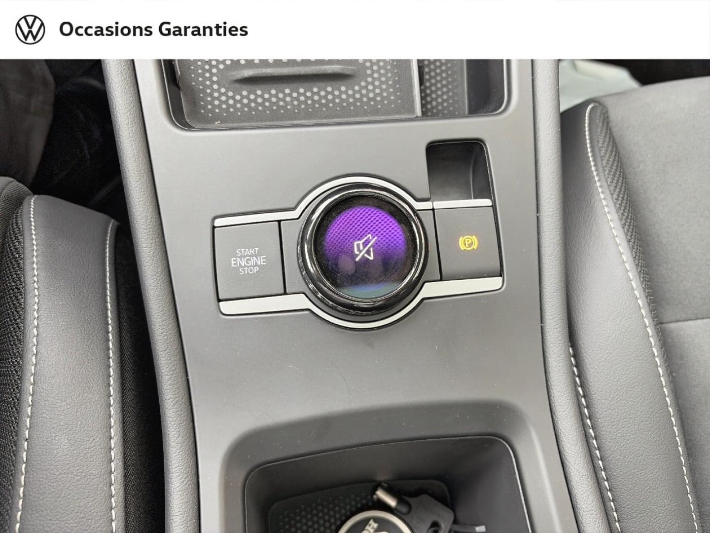 Voitures occasions VOLKSWAGEN T-ROC Style Paris