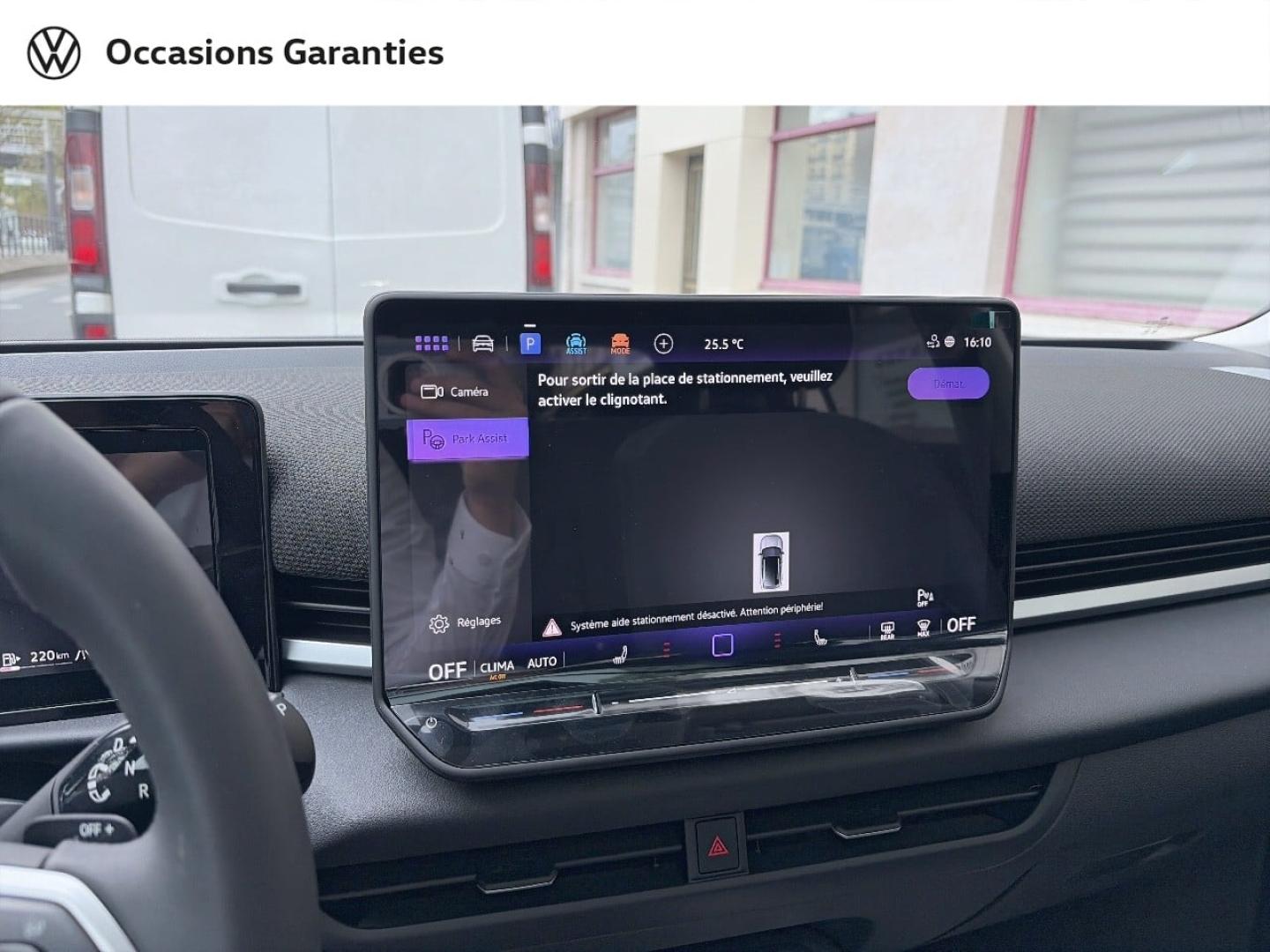 Voitures occasions VOLKSWAGEN T-ROC Style Paris