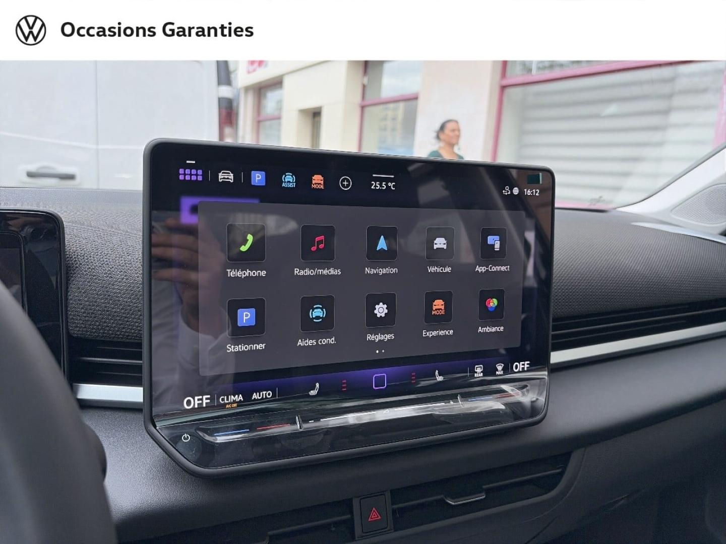 Voitures occasions VOLKSWAGEN T-ROC Style Paris