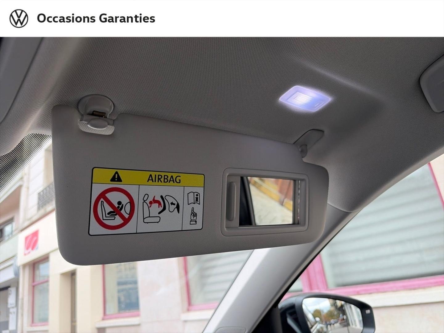 Voitures occasions VOLKSWAGEN T-ROC Style Paris