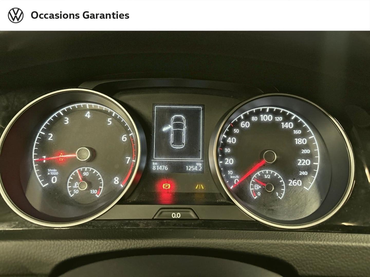 Voitures occasions VOLKSWAGEN GOLF IQ.Drive Paris