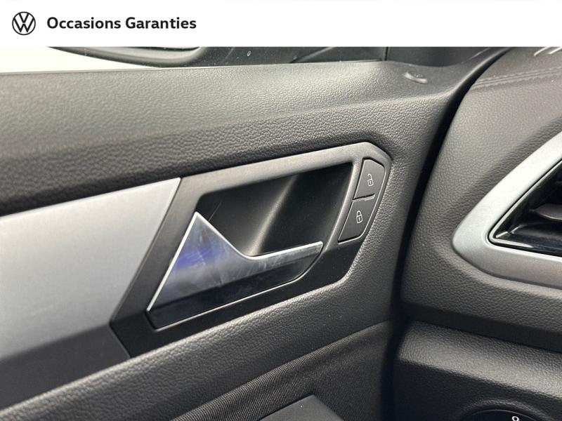 Voitures occasions VOLKSWAGEN T-ROC VW Edition Paris
