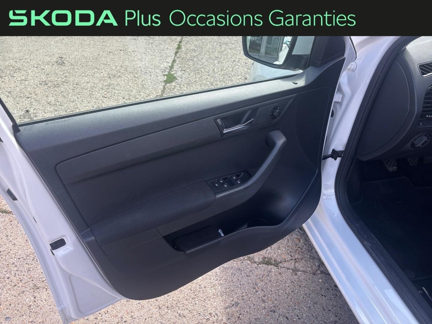 Voitures occasions ŠKODA FABIA Drive Paris