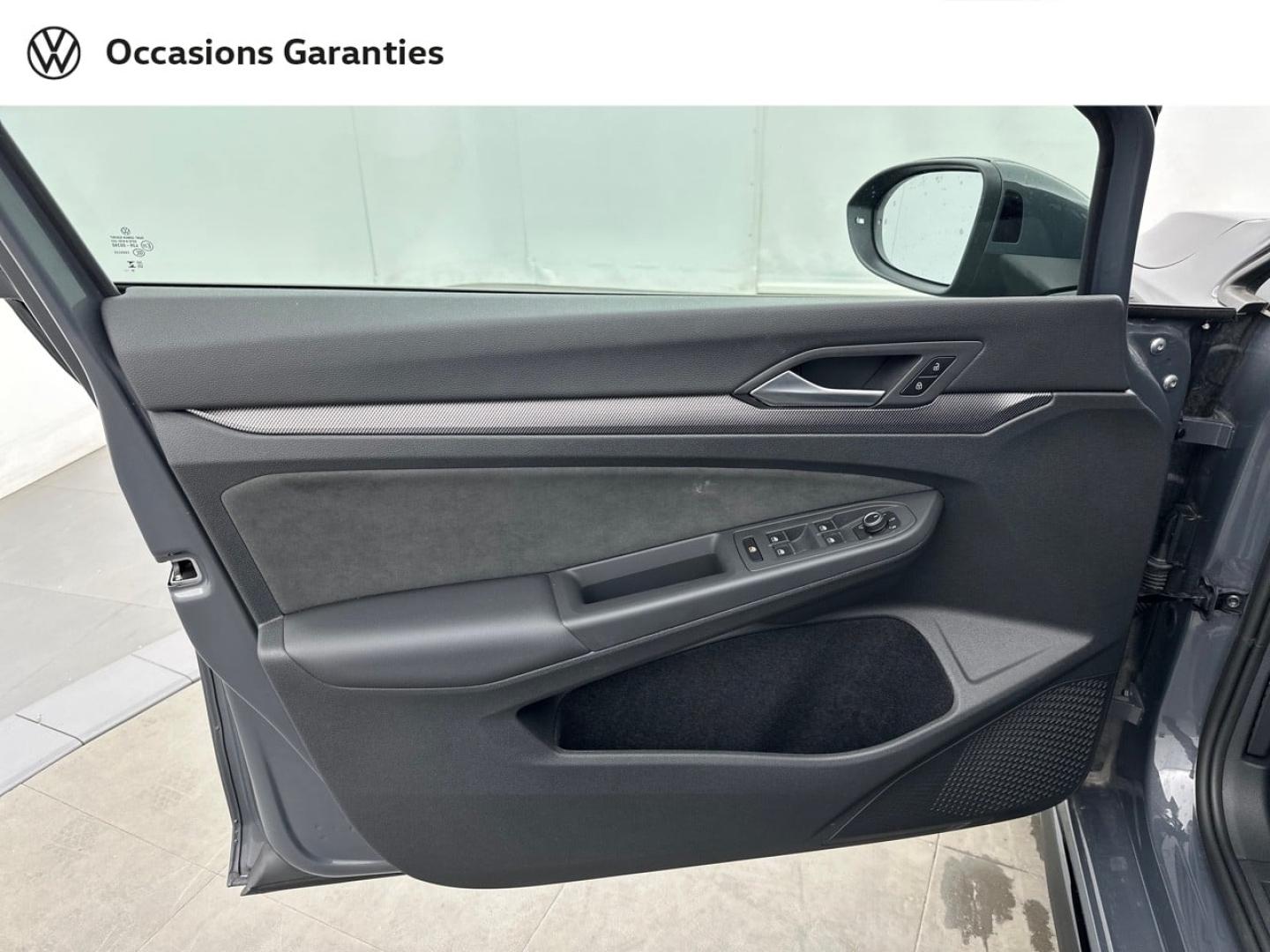 Voitures occasions VOLKSWAGEN GOLF R-Line Edition Paris