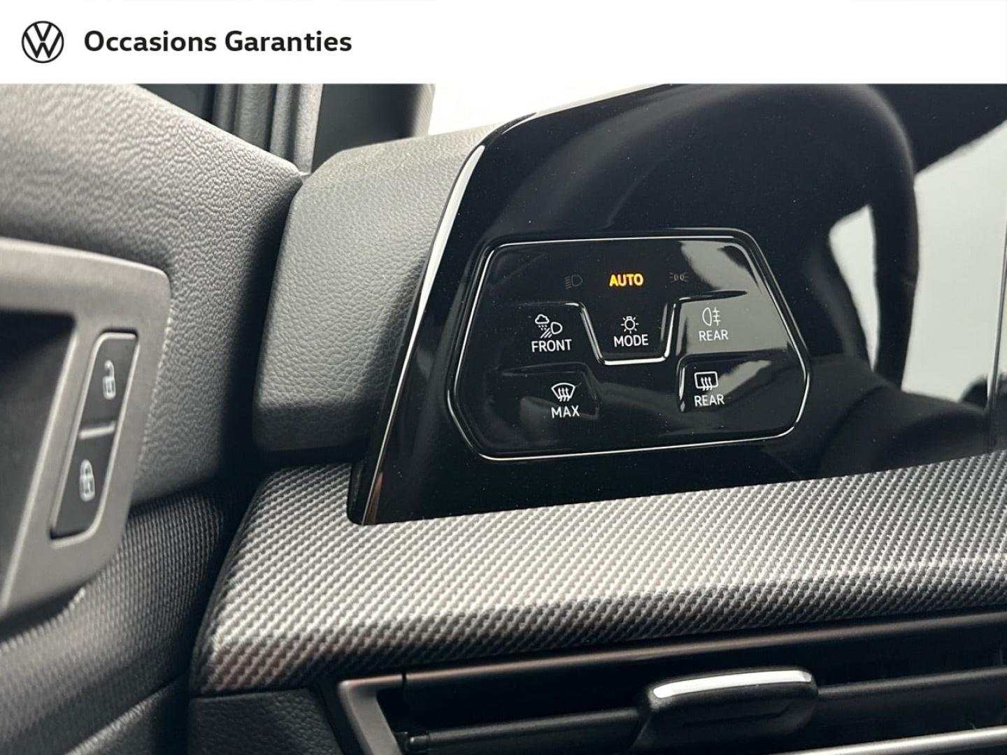 Voitures occasions VOLKSWAGEN GOLF R-Line Edition Paris