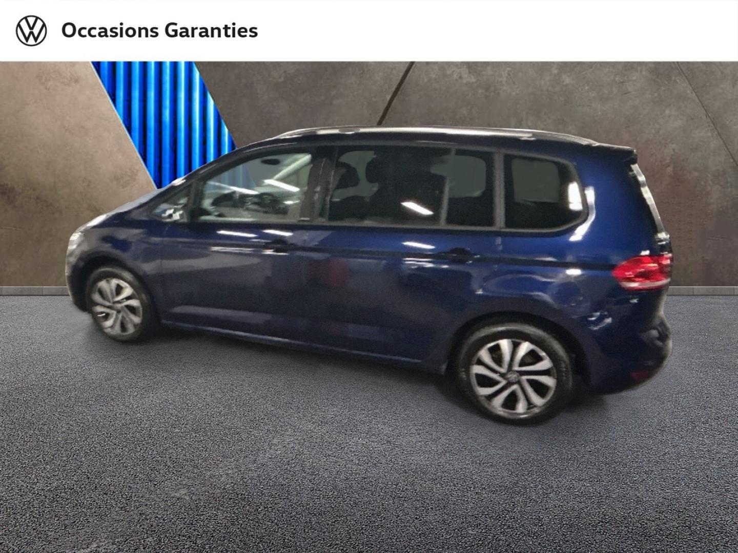 Voitures occasions VOLKSWAGEN TOURAN Active Paris