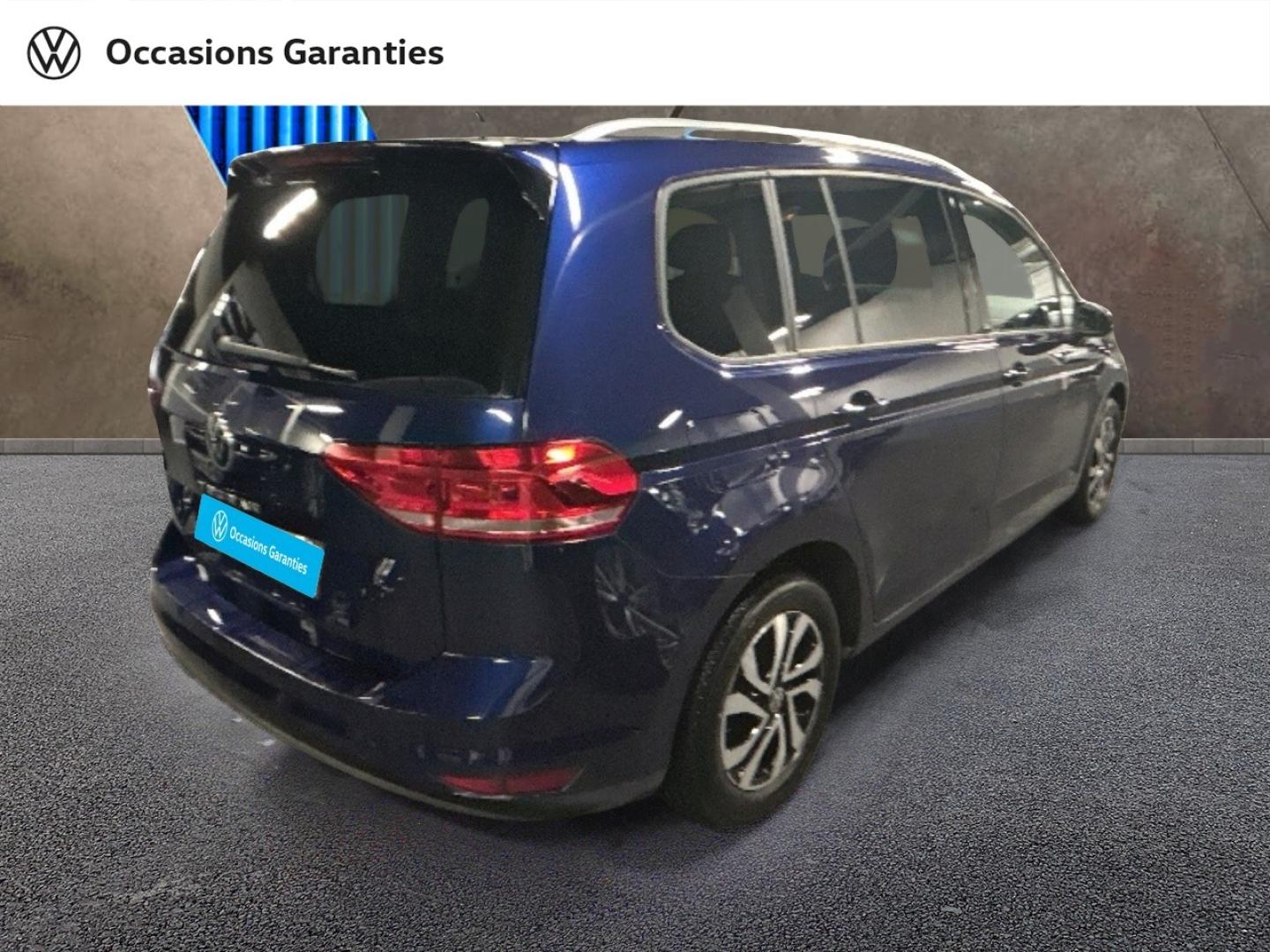 Voitures occasions VOLKSWAGEN TOURAN Active Paris