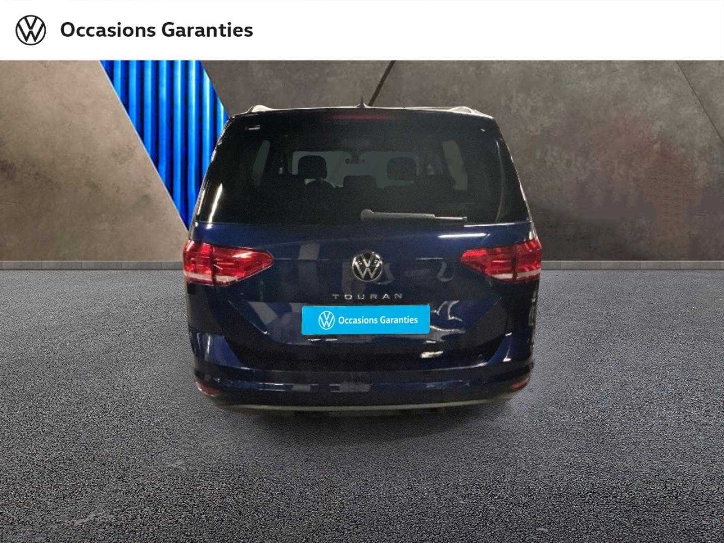 Voitures occasions VOLKSWAGEN TOURAN Active Paris
