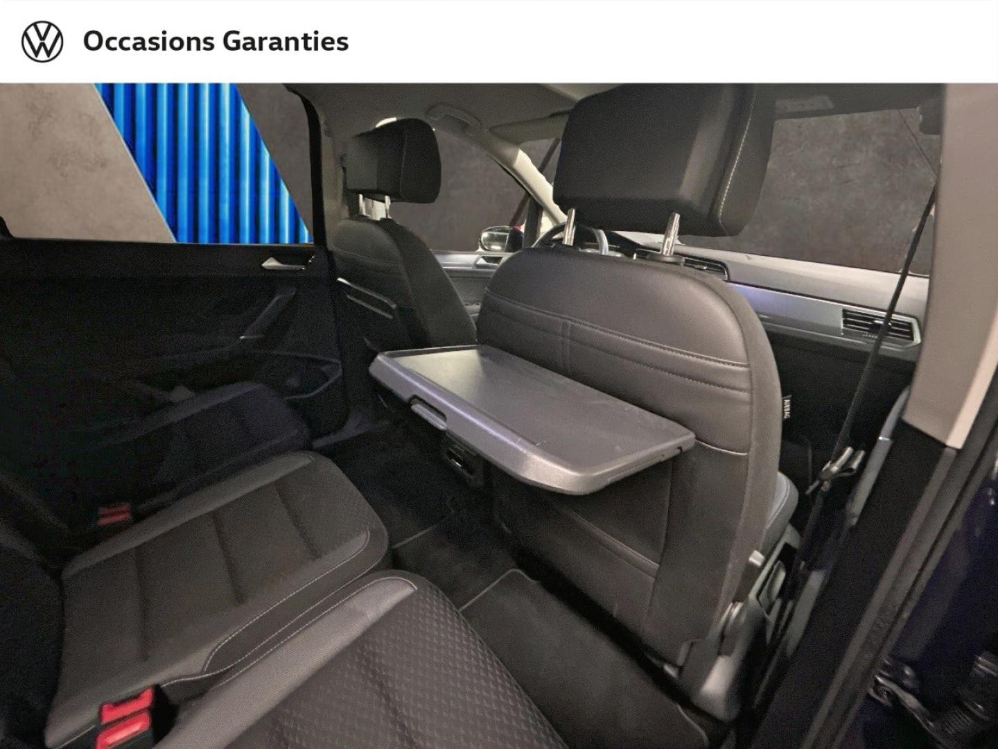 Voitures occasions VOLKSWAGEN TOURAN Active Paris